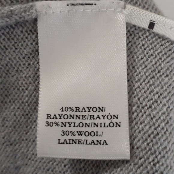 Ann Taylor Women's Size Medium Assymetrical Chevron Wool Blend Cape Poncho - Picture 4 of 4